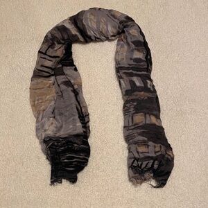 Elegant Black and Gray Women's Scarf